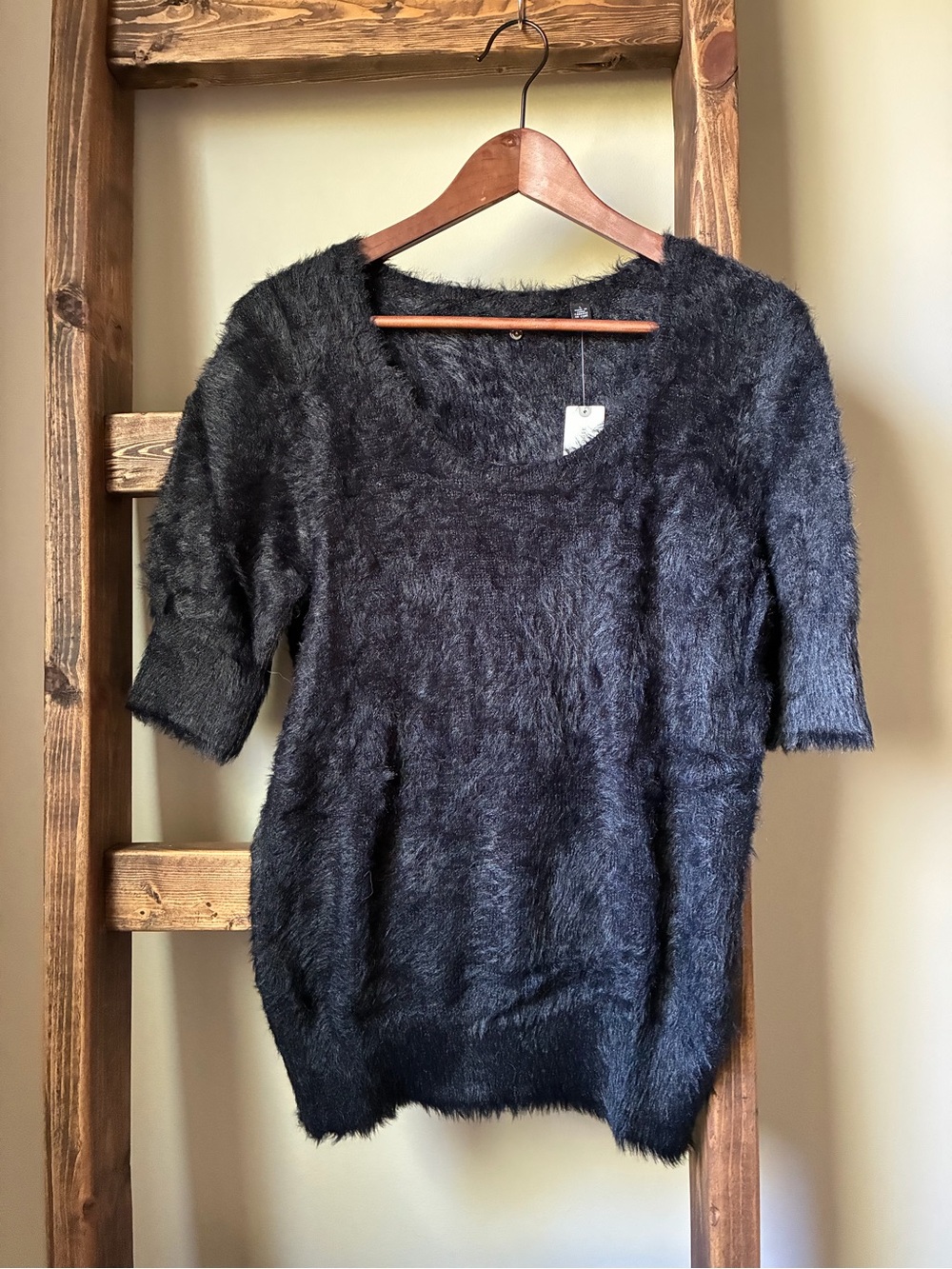Anthropologie Knitted & Knotted Black Isola Eyelash Sweater NWT Large